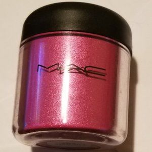 MAC Cosmetics Shadow Pigment, Fuchsia, RARE